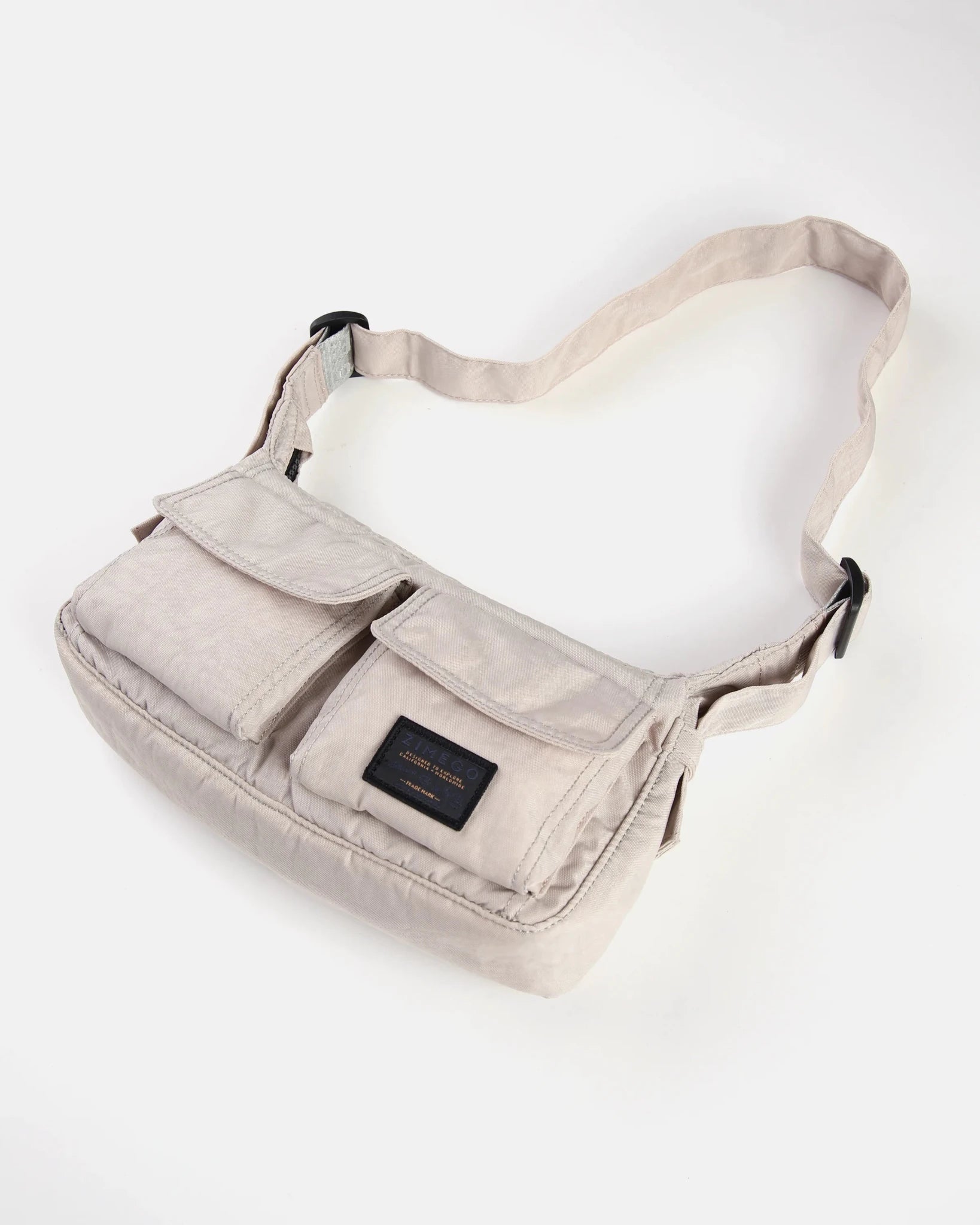 MALIBU STITCH POINT - Zimego Co.MALIBU STITCH POINTCrescent Bag