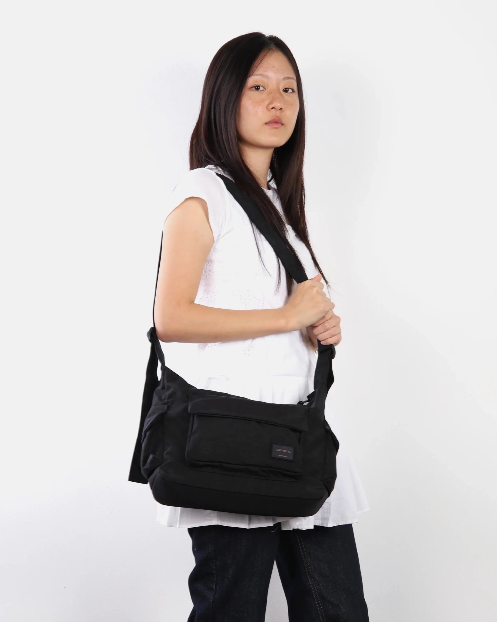 THE CARGO PACK (Black Pre-order) - Zimego Co.THE CARGO PACK (Black Pre-order)Crescent Bag