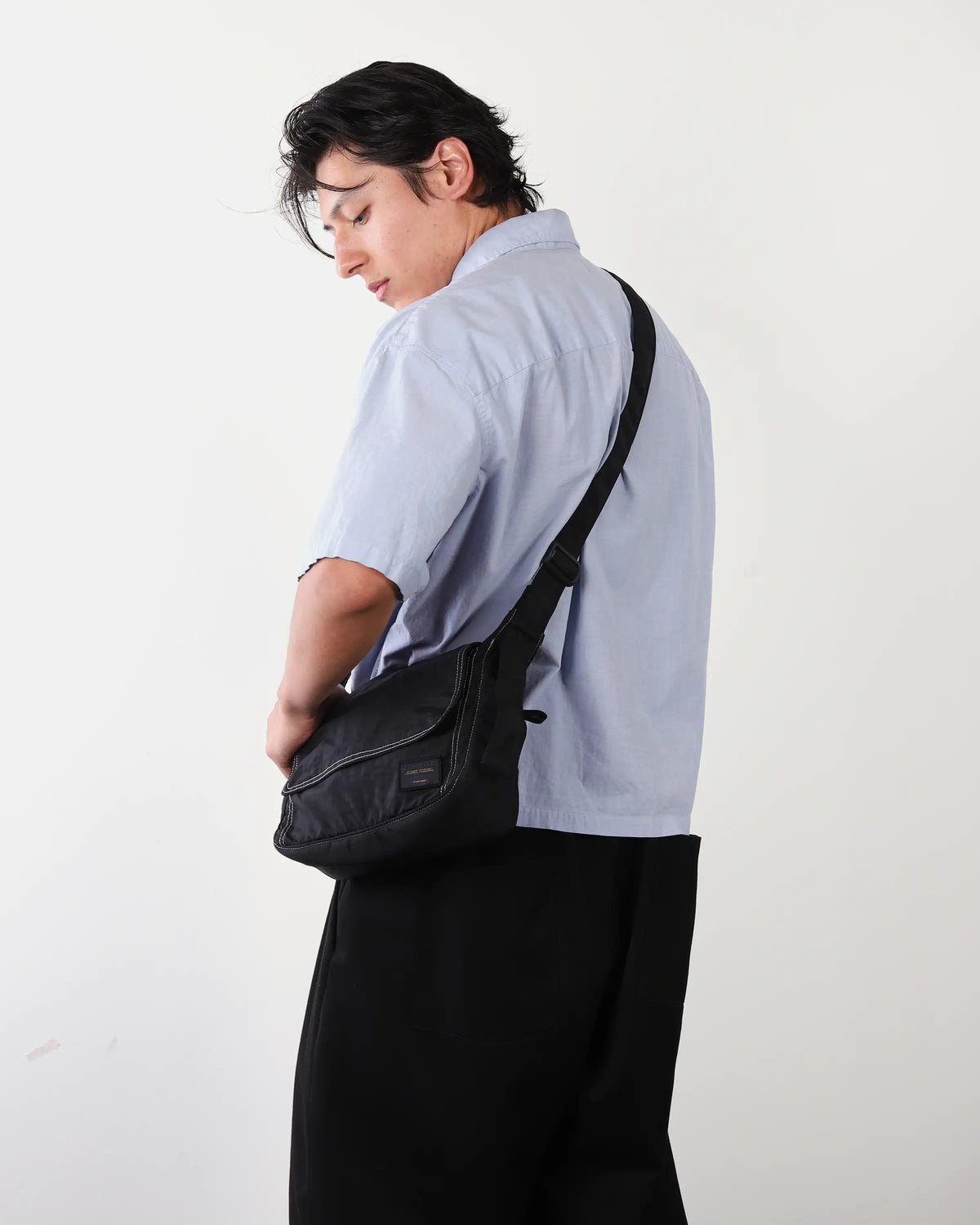 VENICE STITCH POINT (Navy)