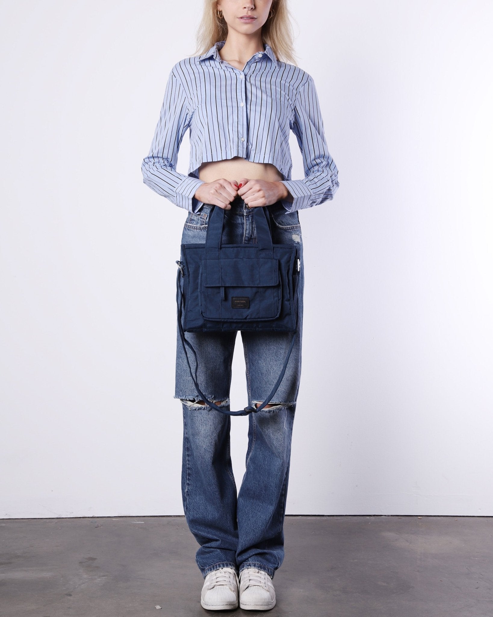 ACE HAND TOTE - Zimego Co.ACE HAND TOTEUnisex Tote