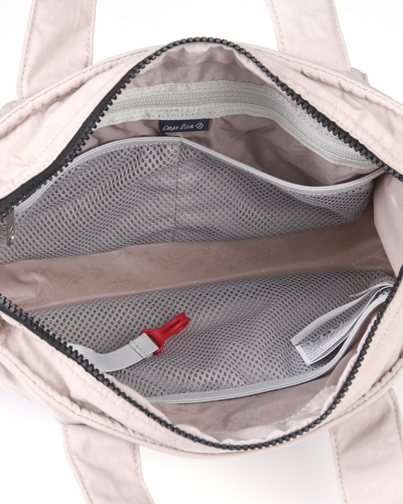 ACE HAND TOTE - Zimego Co.ACE HAND TOTEUnisex Tote