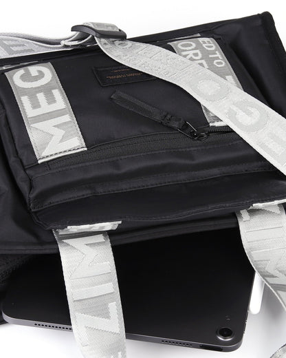 ACE HAND TOTE - Zimego Co.ACE HAND TOTEUnisex Tote