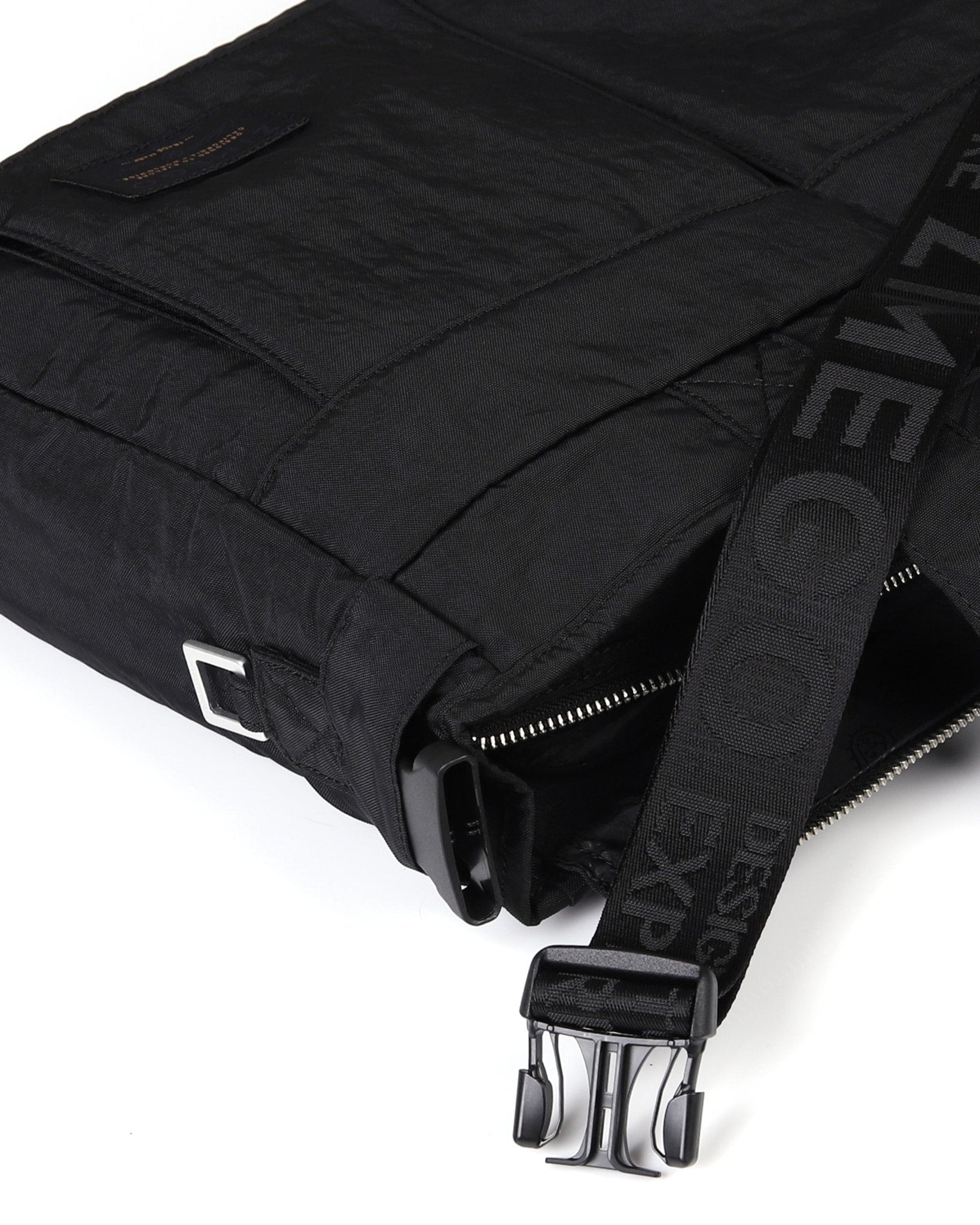 DOUBLE LAPTOP TOTE - Zimego Co.DOUBLE LAPTOP TOTEUnisex Tote