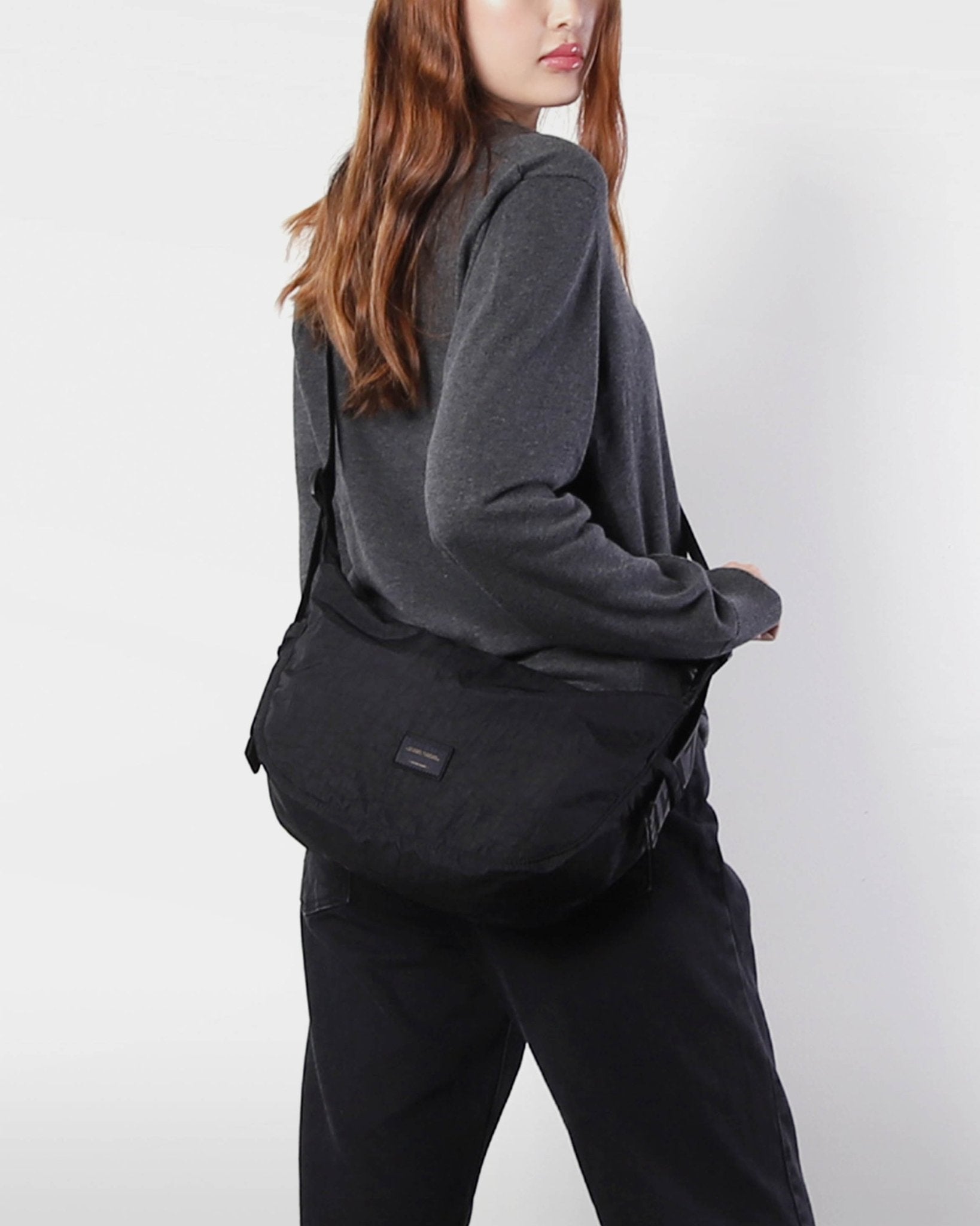 EVERYWHERE CRESCENT - Zimego Co.EVERYWHERE CRESCENTCrescent Bag