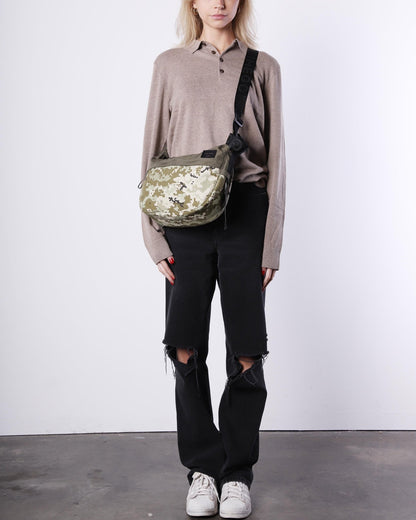 EVERYWHERE CRESCENT II - Zimego Co.EVERYWHERE CRESCENT IICrescent Bag