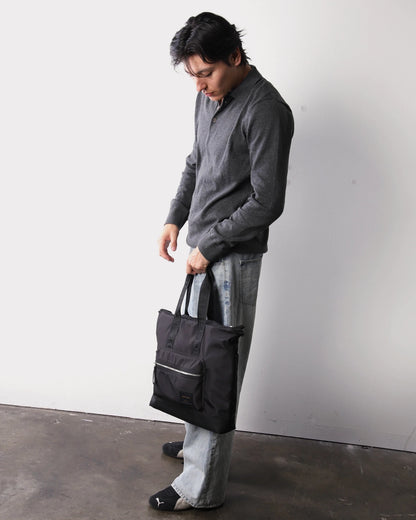 ICE LAPTOP TOTE - Zimego Co.ICE LAPTOP TOTEUnisex Tote