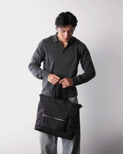 ICE LAPTOP TOTE - Zimego Co.ICE LAPTOP TOTEUnisex Tote