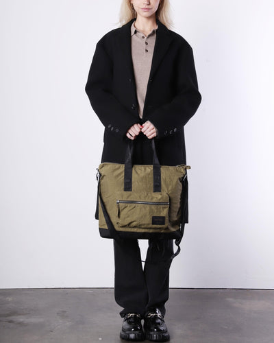 ICE LAPTOP TOTE - Zimego Co.ICE LAPTOP TOTEUnisex Tote