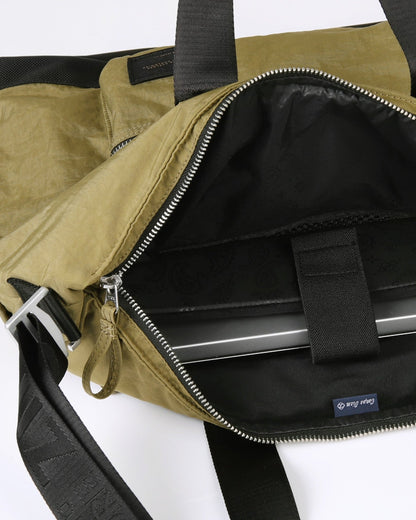 ICE LAPTOP TOTE - Zimego Co.ICE LAPTOP TOTEUnisex Tote