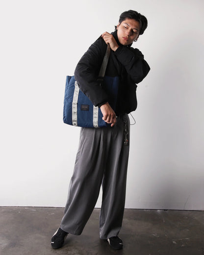 NEO LAPTOP TOTE - Zimego Co.NEO LAPTOP TOTEUnisex Tote