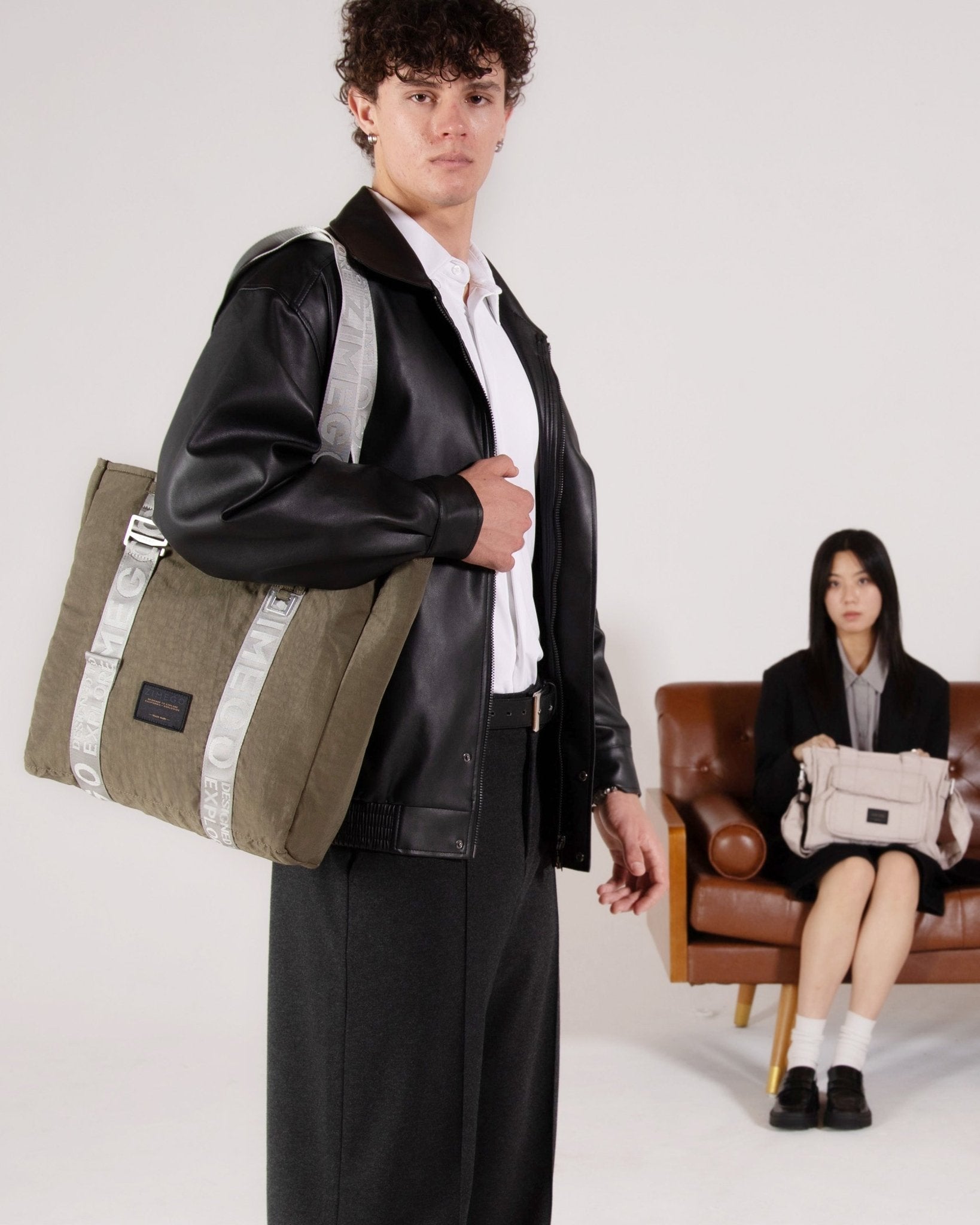 NEO LAPTOP TOTE - Zimego Co.NEO LAPTOP TOTEUnisex Tote