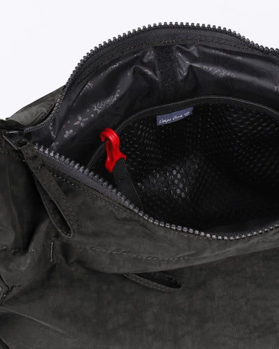 THE CARGO PACK (Black Pre-order) - Zimego Co.THE CARGO PACK (Black Pre-order)Crescent Bag