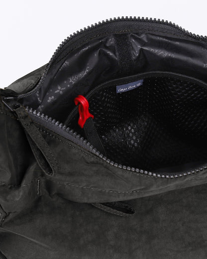 THE CARGO PACK (Black Pre-order) - Zimego Co.THE CARGO PACK (Black Pre-order)Crescent Bag