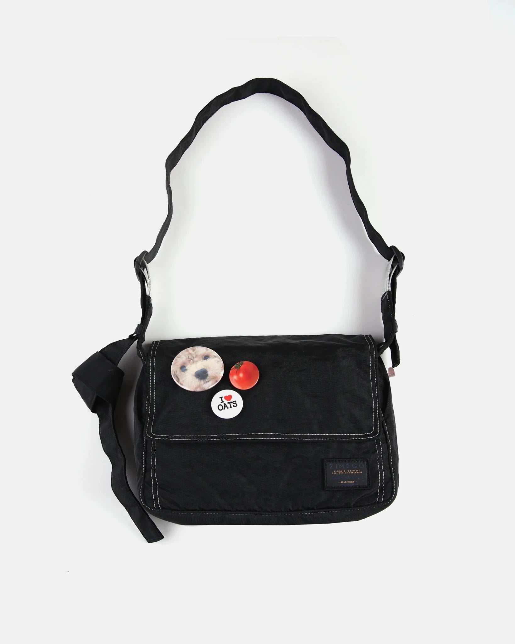 VENICE STITCH POINT - Zimego Co.VENICE STITCH POINTCrescent Bag